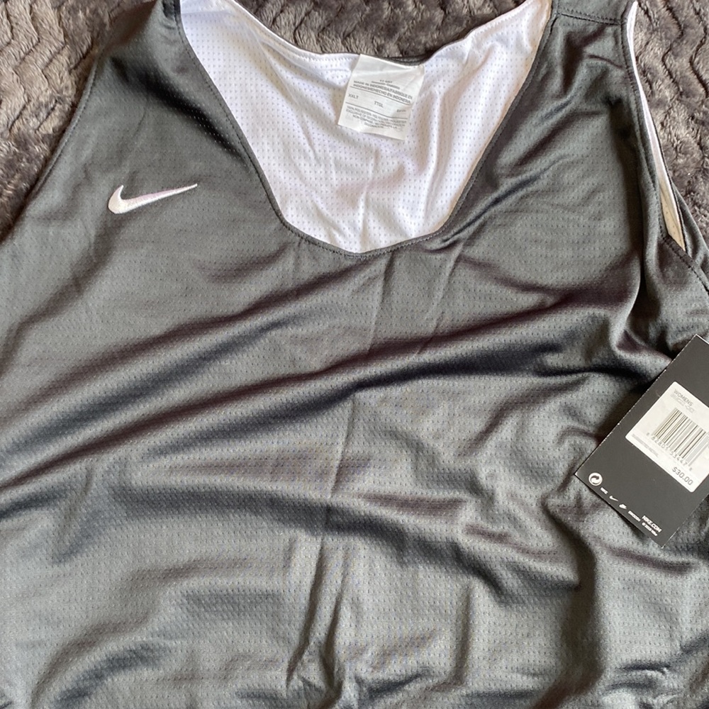 Nike reversible, double side embroidered tank top women’s XXLT